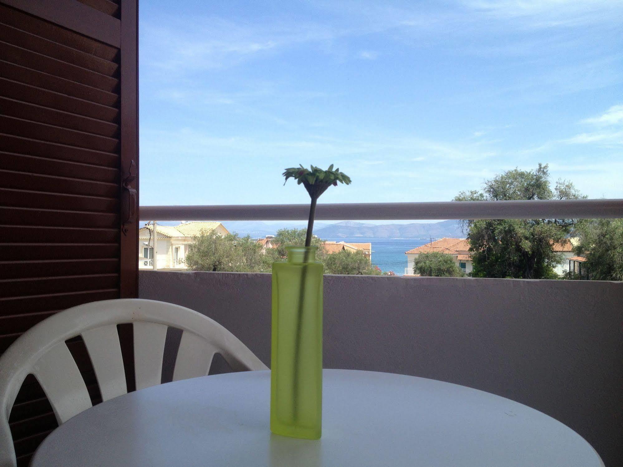 Ionian Breeze Apartments Kávos Екстериор снимка