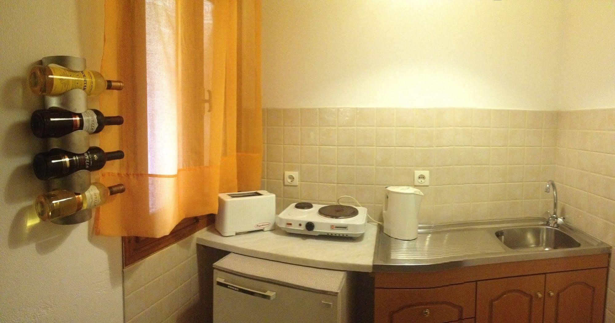 Ionian Breeze Apartments Kávos Екстериор снимка